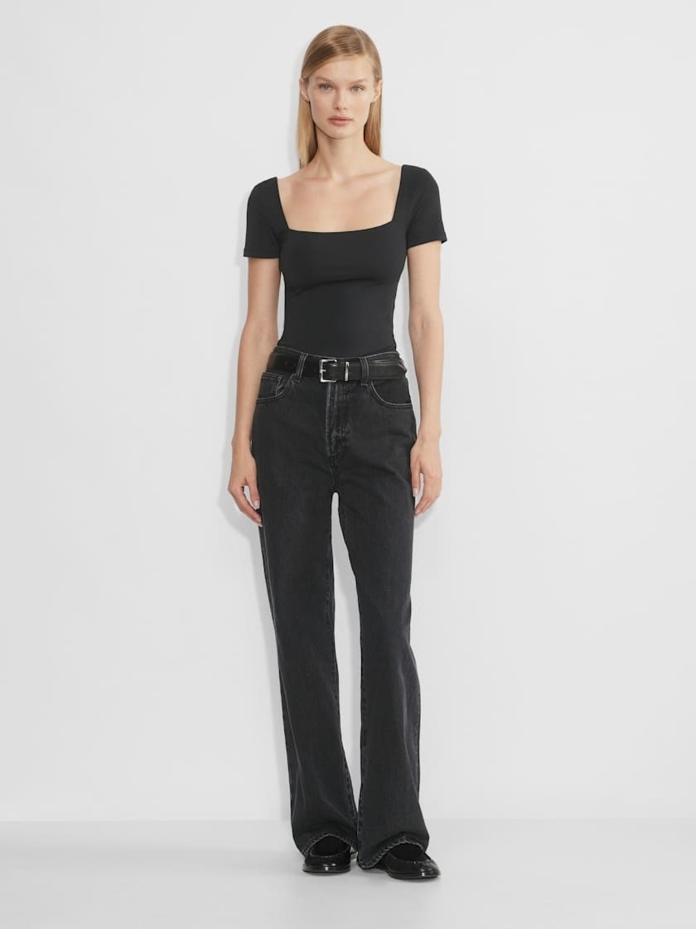 ARITZIA - Square-Neck Short-Sleeve Top - Black